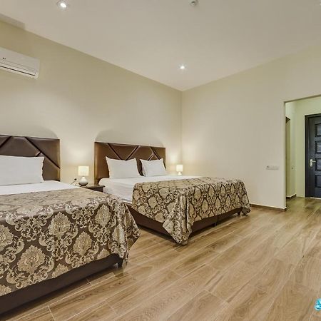 Mirage Hotel シェックブティリ エクステリア 写真