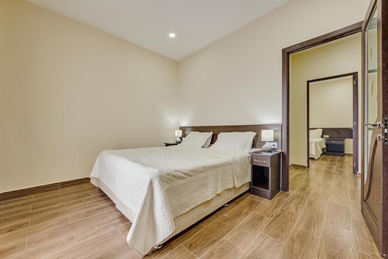 Mirage Hotel シェックブティリ エクステリア 写真